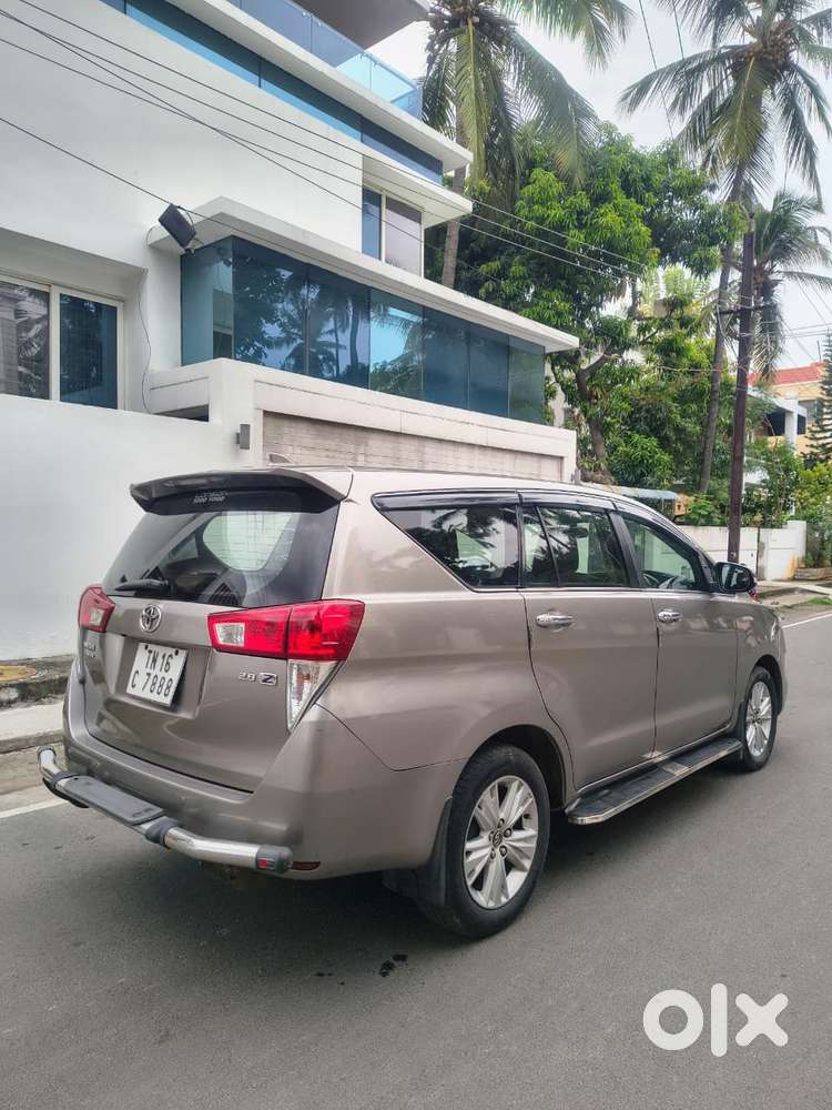 Toyota Innova Crysta 2.8z Automatic, 2016, Diesel