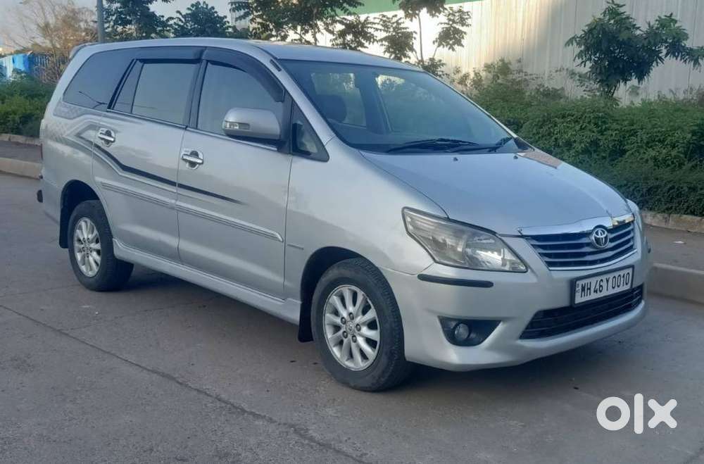 Toyota Innova 2.5 V 8 Str, 2013, Diesel