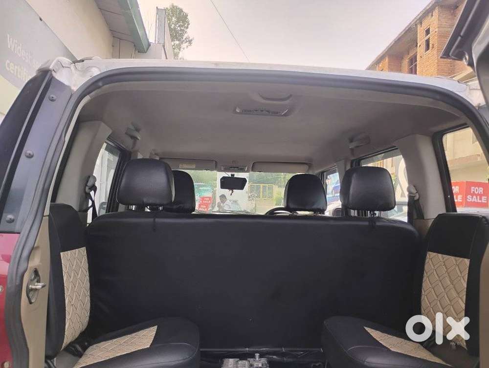 Mahindra Tuv 300 Mhawk100 T8, 2016, Diesel