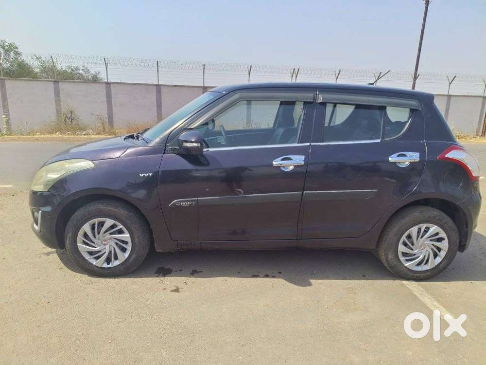 Maruti Suzuki Swift Vxi Optional, 2017, Petrol