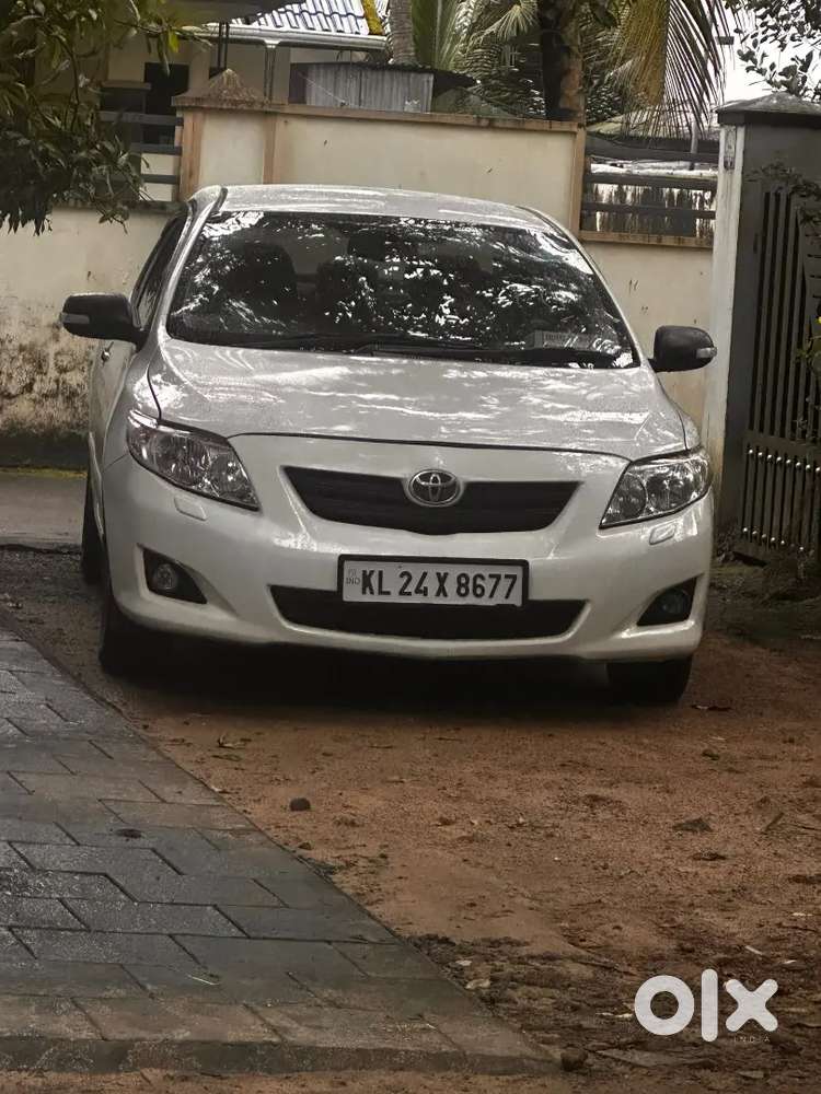Toyota Corolla Altis 2010 Petrol Automatic