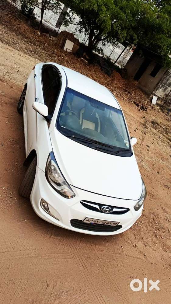 Hyundai Verna, 2013