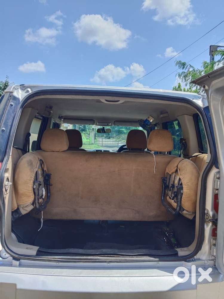 Mahindra Tuv 300 T4, 2017, Diesel
