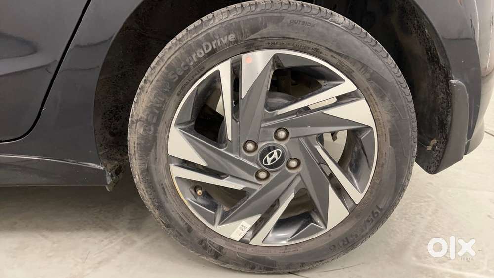 Hyundai New I20 1.0 Asta (o) Turbo Dct, 2023, Petrol
