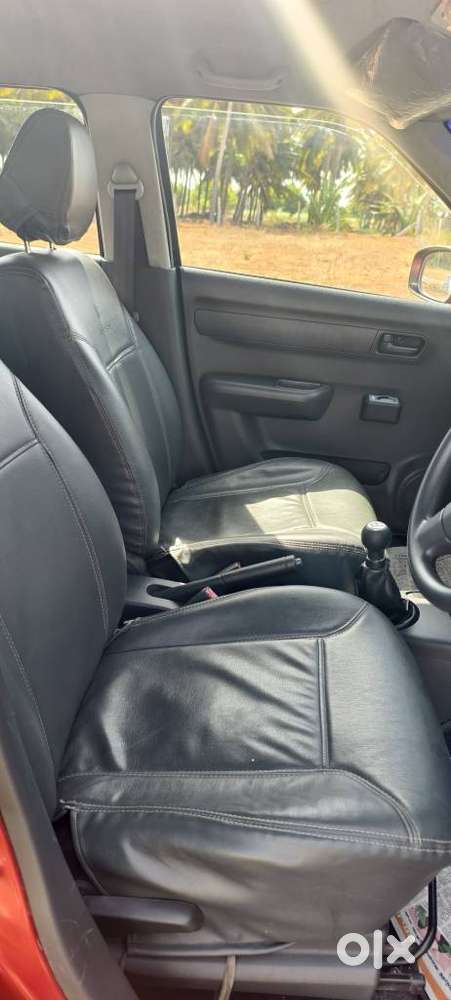 Maruti Suzuki Swift 1.3 Vxi, 2010, Petrol