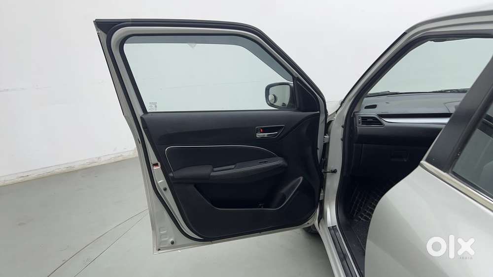 Maruti Suzuki Swift Amt Vvt Vxi, 2023, Petrol