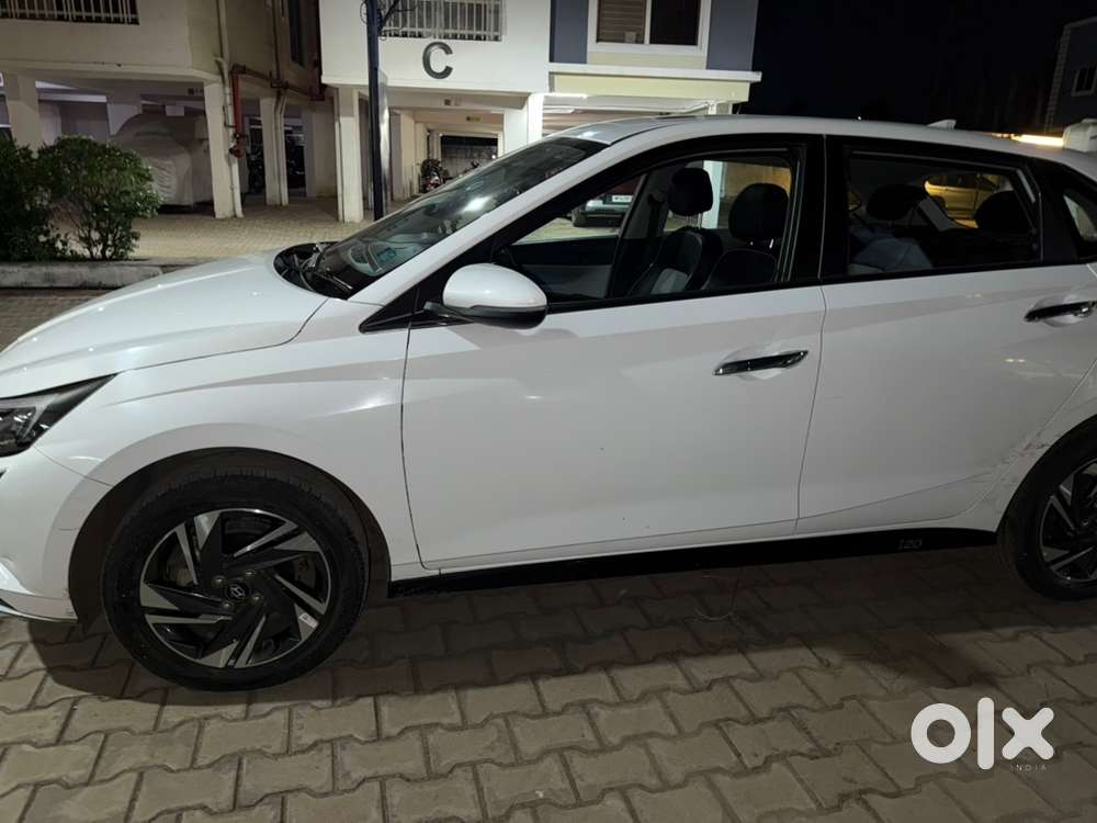Hyundai I20 Asta Petrol Automatic 2025