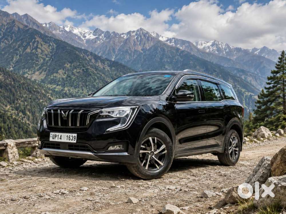 Mahindra Xuv700 2.0 Ax 5 Petrol At Str, 2023, Petrol