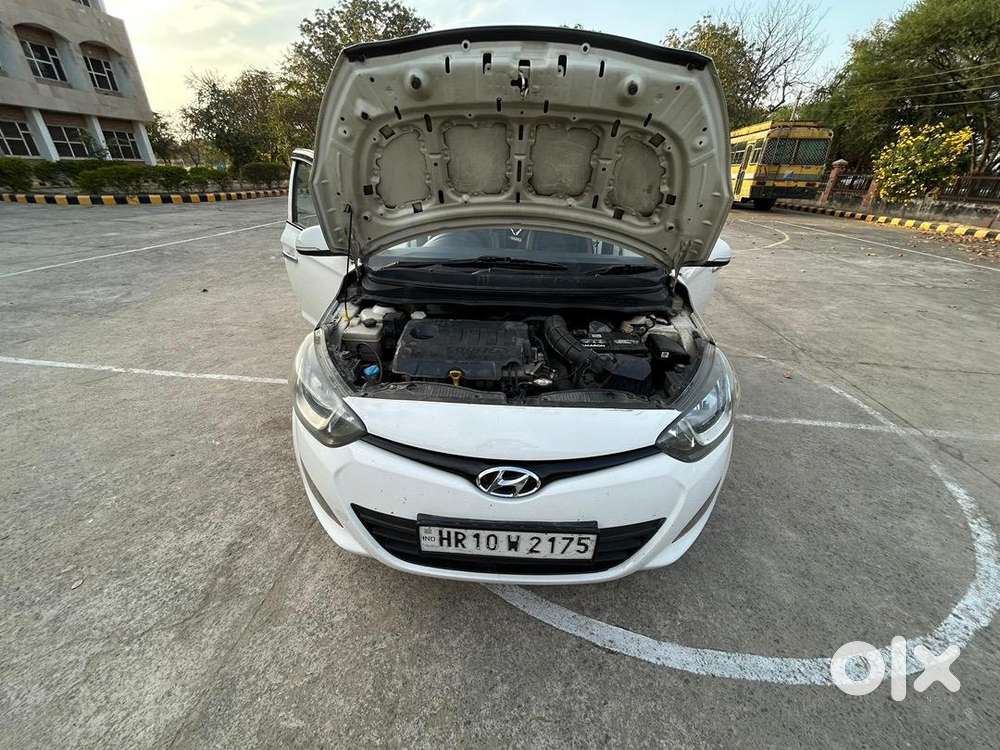 Hyundai I20 2014 Diesel 80870 Km Driven