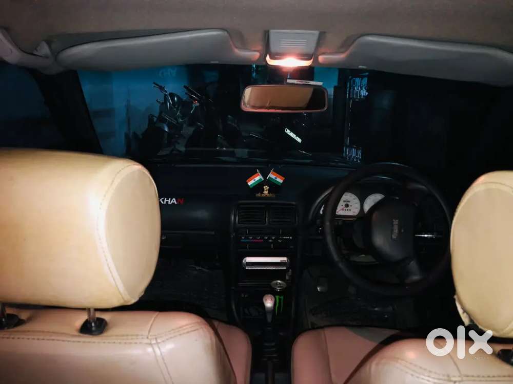 Maruti Suzuki Esteem 2005