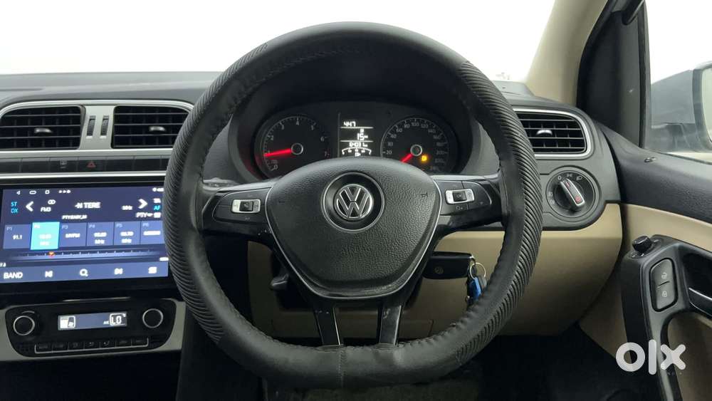 Volkswagen Polo 2009-2013 Petrol Highline 1.2l, 2017, Petrol