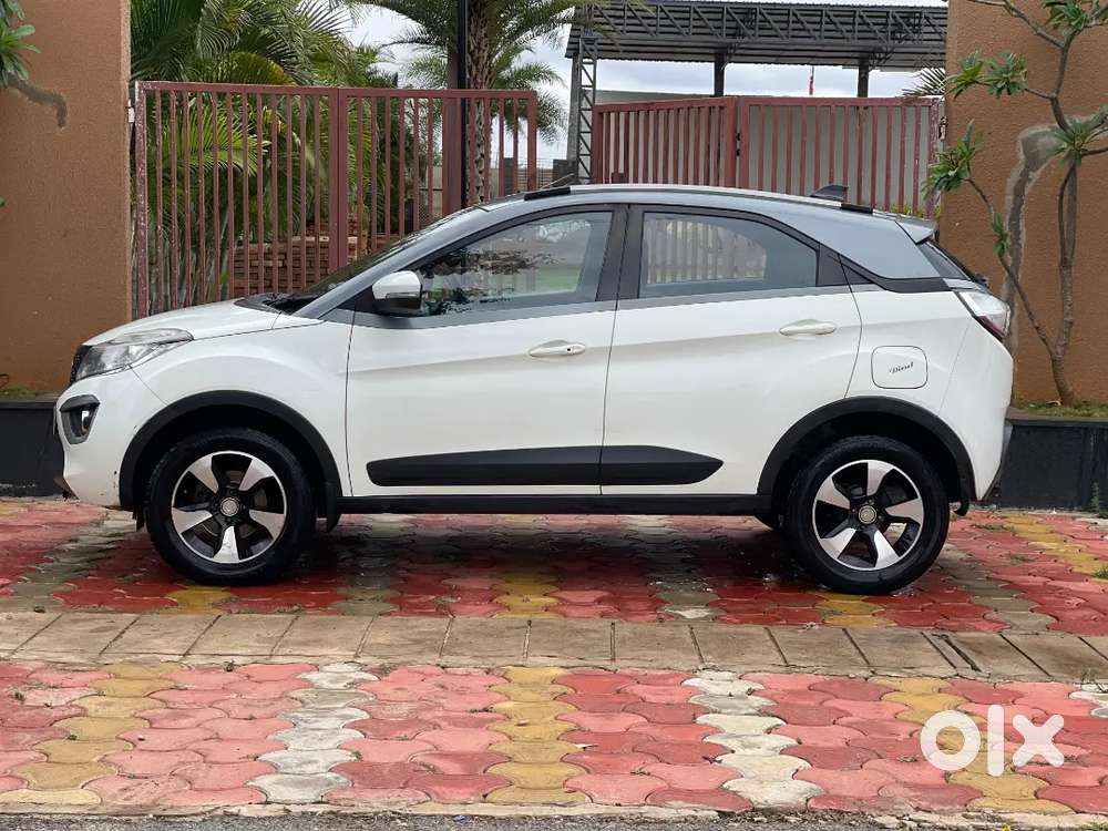 Tata  Nexon Xz Plus