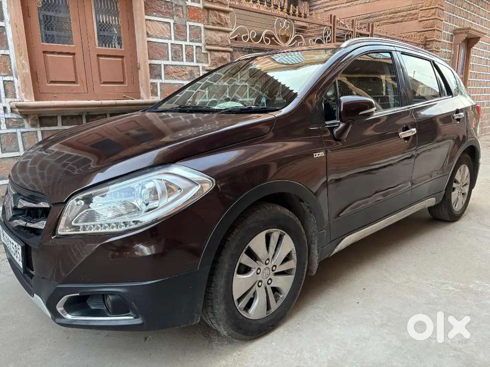 Maruti Suzuki S-cross 2015 Diesel Well Maintained