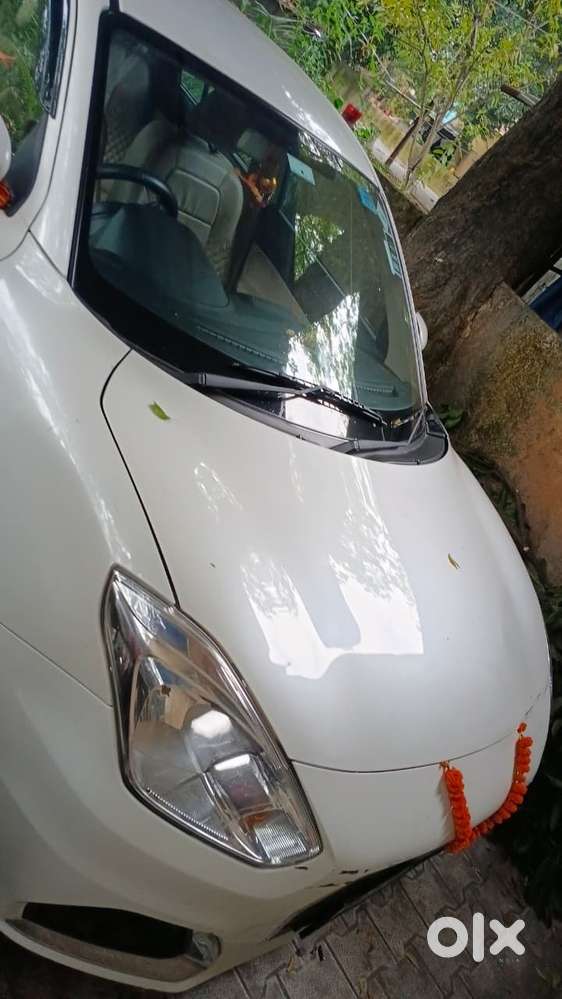 Maruti Suzuki Dzire 1.2 Zxi 2024