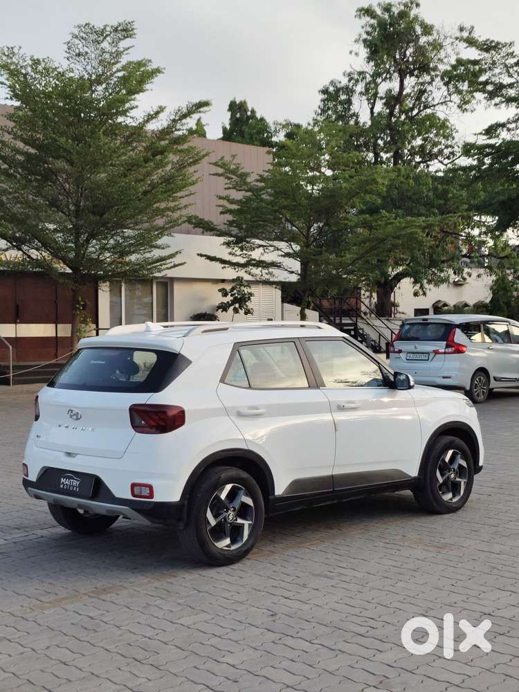 Hyundai Venue Sx Mt, 2020, Diesel