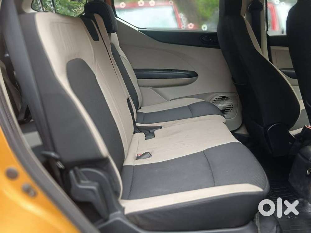 Renault Triber Rxt, 2019, Petrol