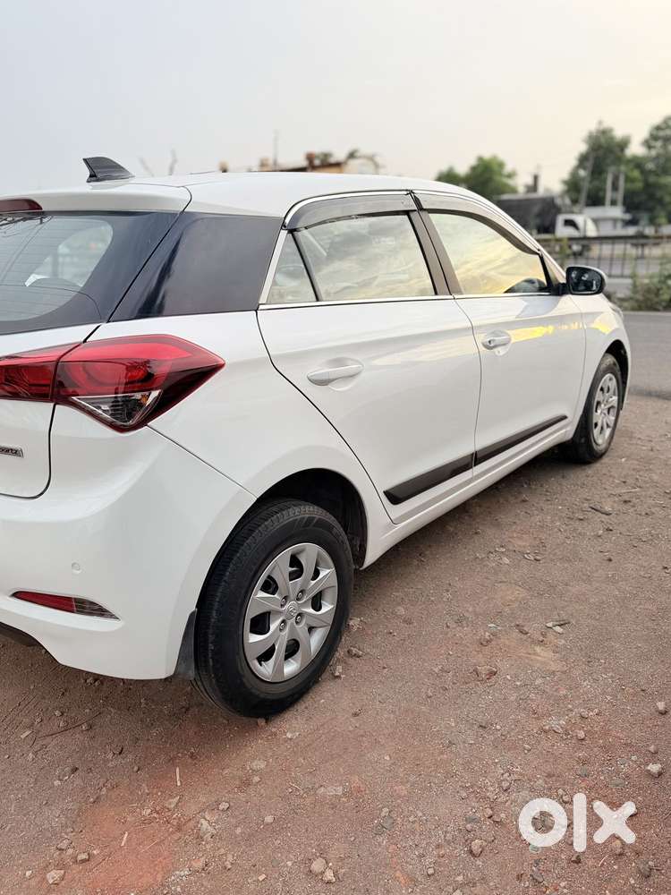 Hyundai I20 Sportz 1.4 Crdi, 2016, Diesel