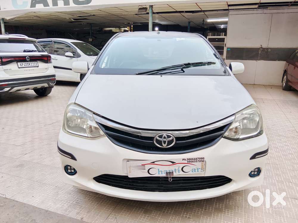 Toyota Etios 2010-2012 Gd, 2011, Petrol