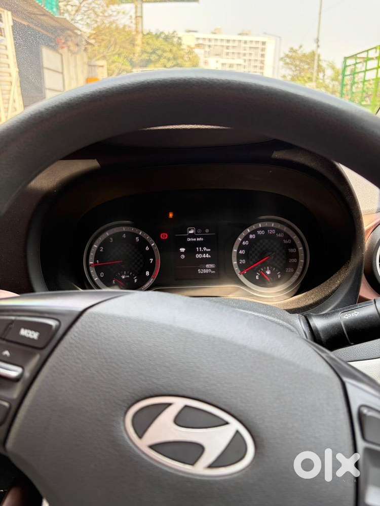 Hyundai Aura 2025 Cng & Hybrids Well Maintained