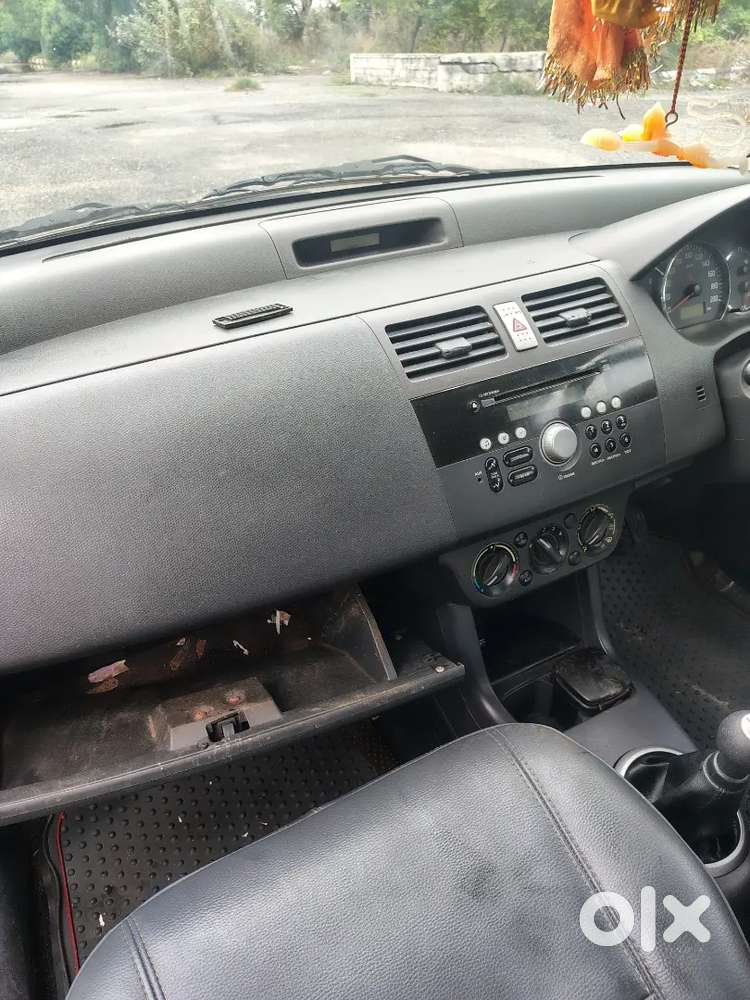 Maruti Suzuki Dzire 2009 Petrol 34000 Km Driven