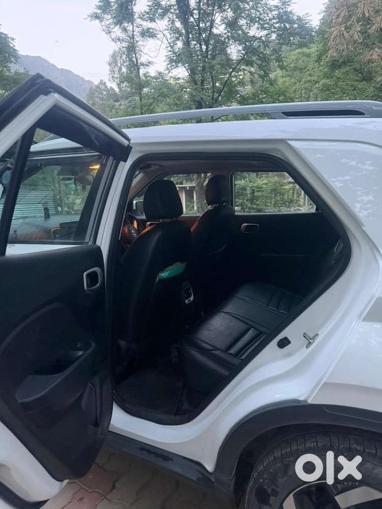 Hyundai Diesel Manual 2021