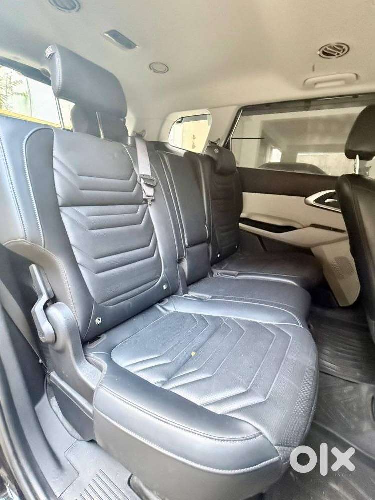 Kia Carens G1.5 6mt Gravity, 2025, Petrol