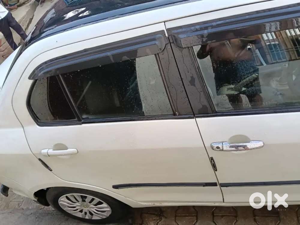Maruti Suzuki Swift Dzire Tour 2017
