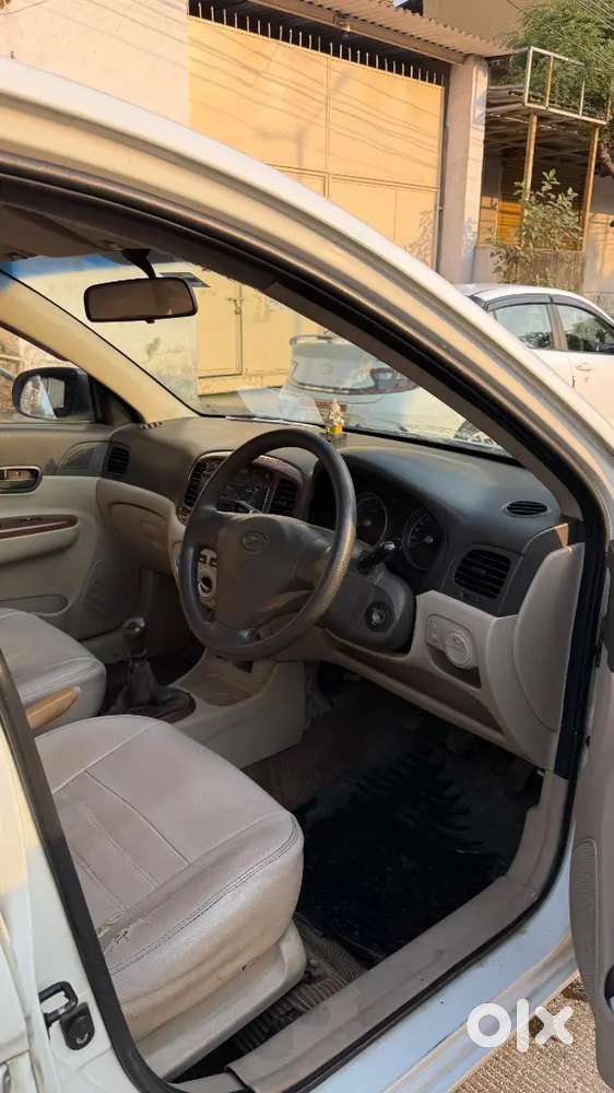Hyundai Verna 2011 Petrol Well Maintained