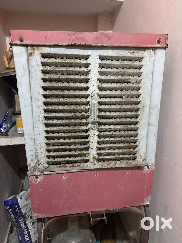 Large desert cooler