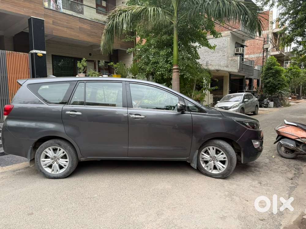 Toyota Innova Crysta 2.4 Z 7 Str, 2018, Diesel