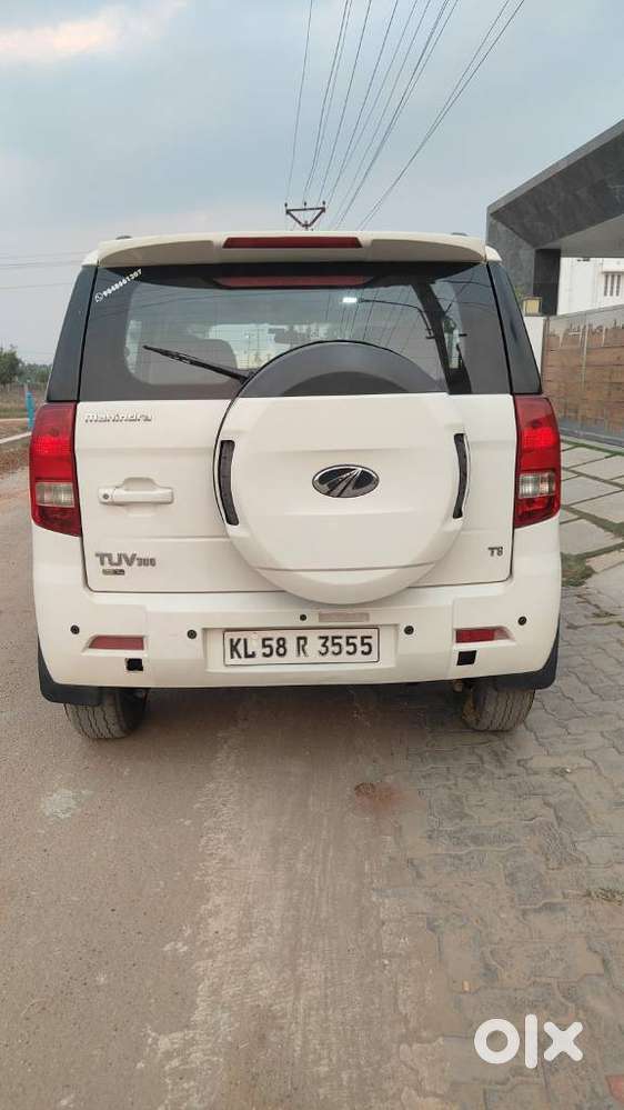 Mahindra Tuv 300 T8, 2015, Diesel