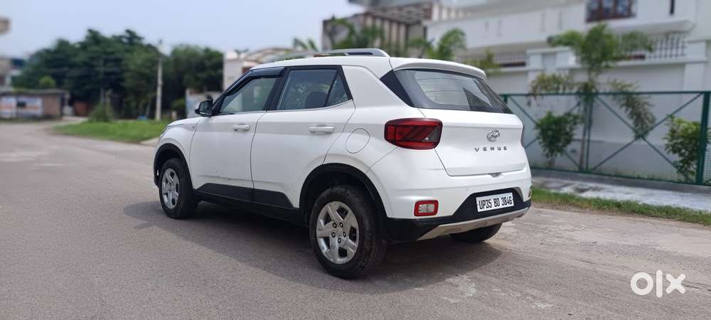 Hyundai Venue S, 2021, Petrol