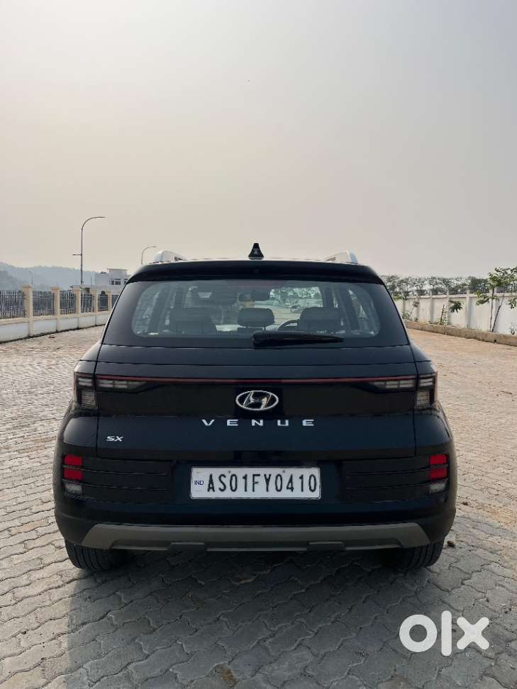 Hyundai Venue Sx Mt, 2024, Diesel