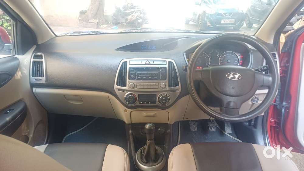 Hyundai I20 2009-2011 Magna, 2012, Petrol