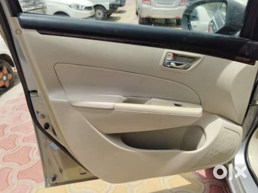 Maruti Suzuki Swift Dzire Vxi Optional, 2013, Petrol