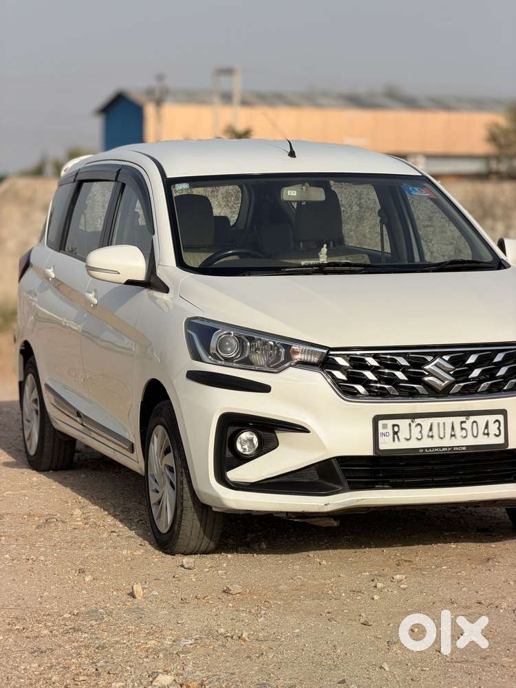 Maruti Suzuki Ertiga 2022-2023  Vxi, 2023, Petrol