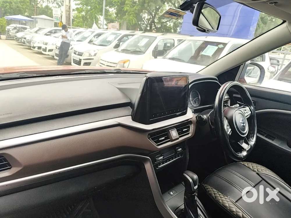 Maruti Suzuki Vitara Brezza 1.5 Zxi At, 2024, Petrol