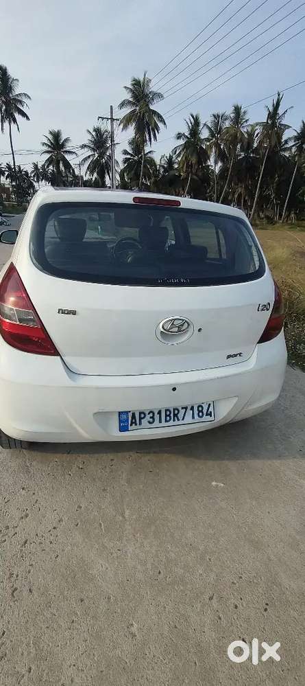 Hyundai I20 Sportz 2011