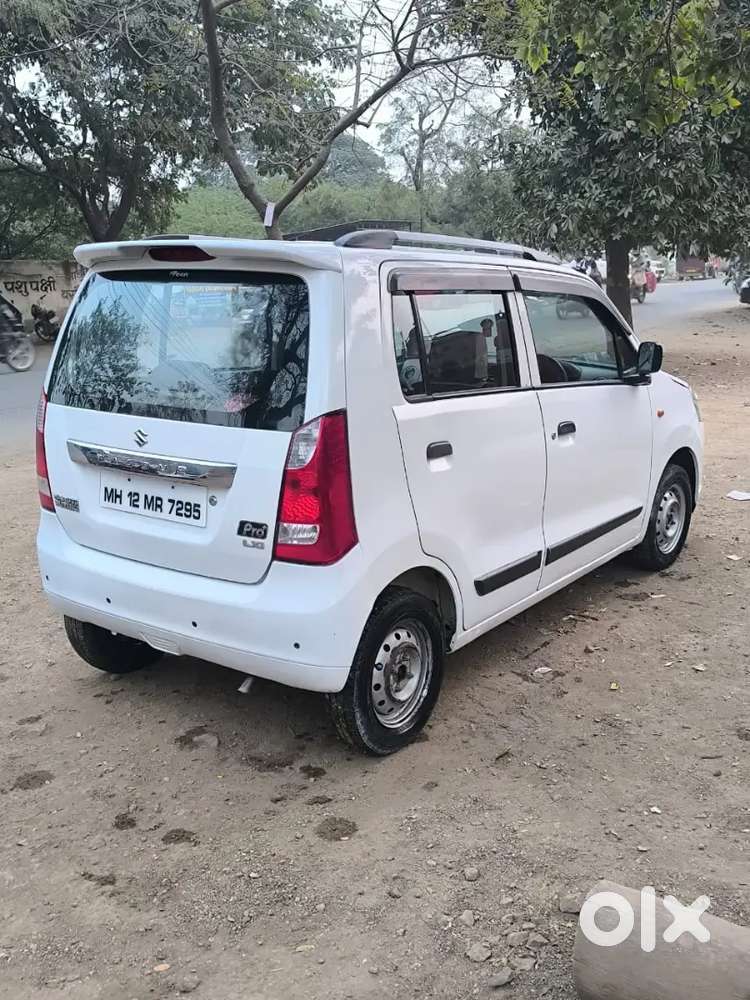 *maruti Suzuki Wagonr Lxi Green*
*3rd Owner*
*(2016) Model