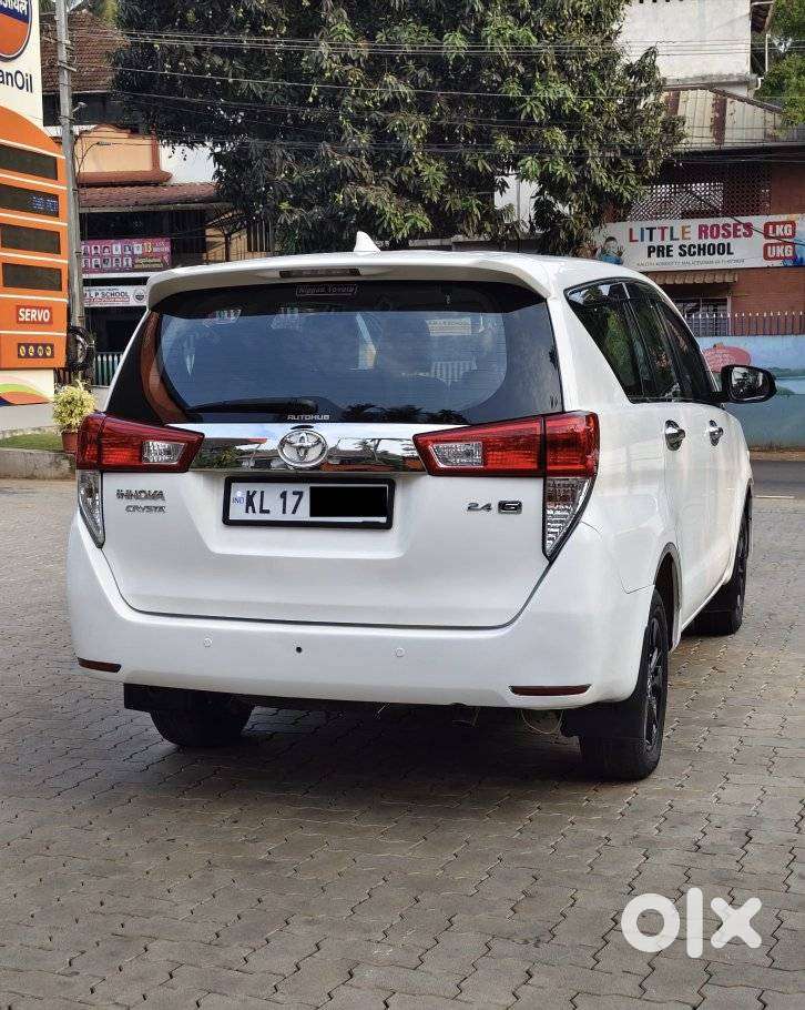 Toyota Innova Crysta 2.4 Gx Mt, 2016, Diesel