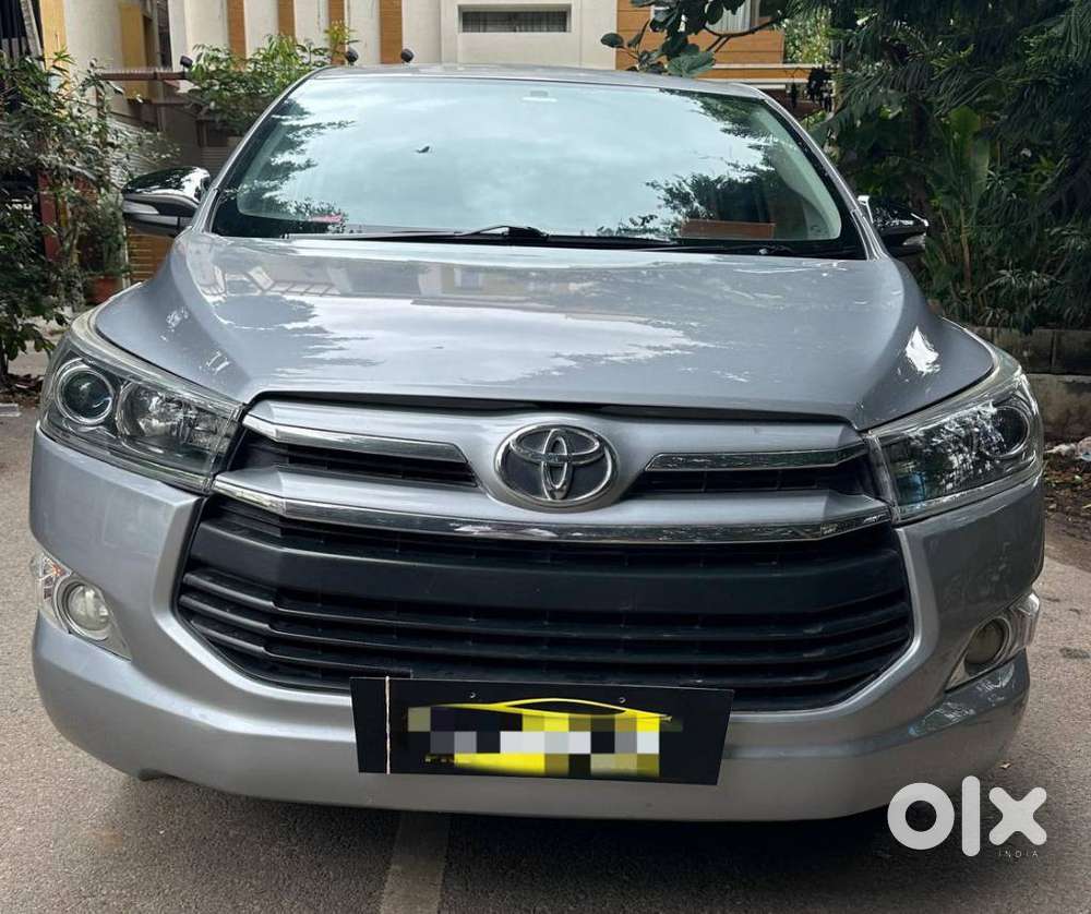 Toyota Innova Crysta 2.4 Vx Mt 8s, 2017, Diesel