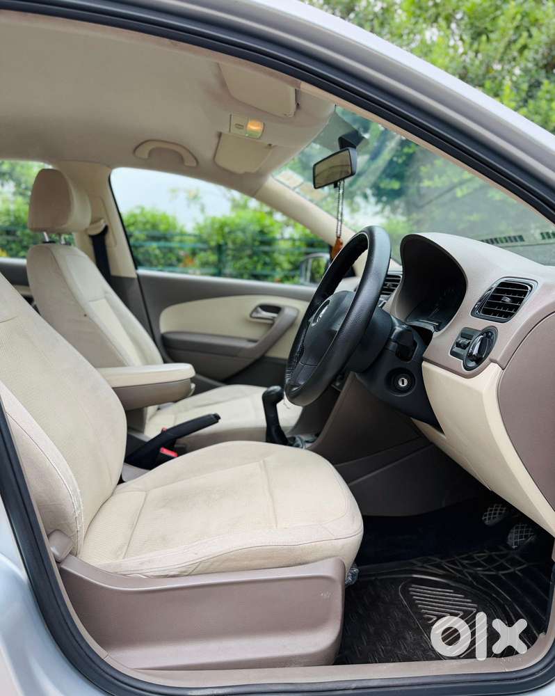 Skoda Rapid 1.6 Tdi Ambition, 2013, Diesel