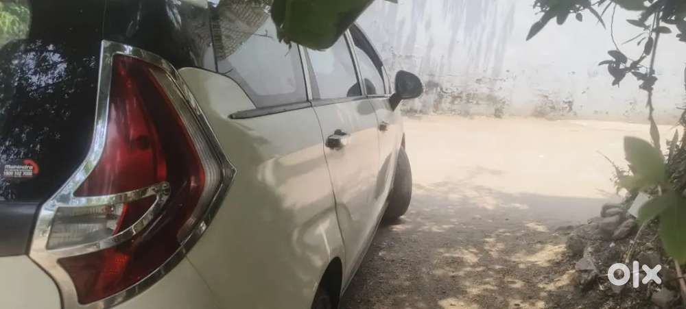 Mahindra Marazzo Diesel 2018