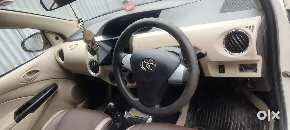 Toyota Etios 2019 Diesel 255000 Km Driven