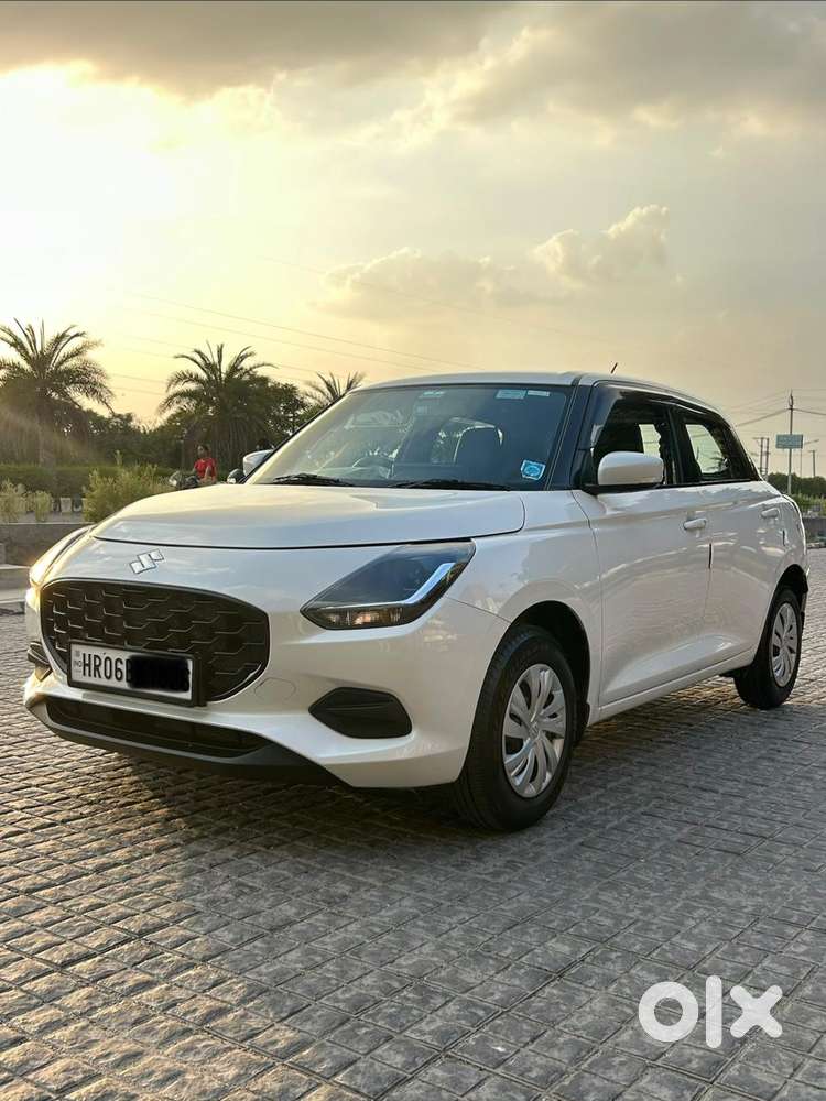 Maruti Suzuki Swift Vxi Ags, 2025, Petrol