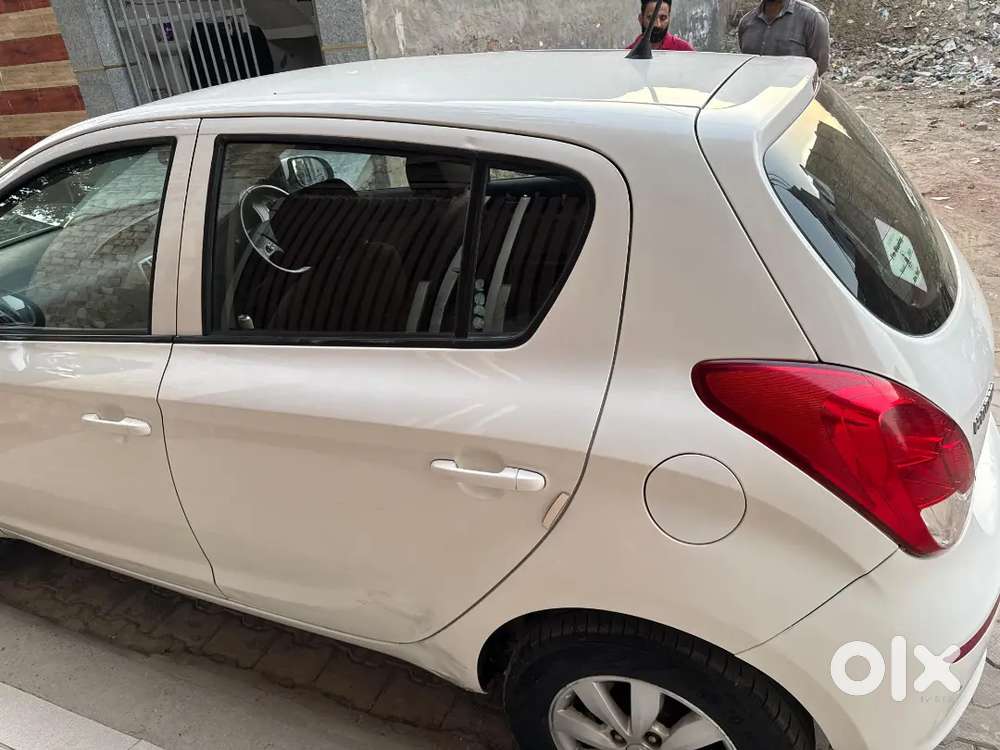 Hyundai I20 2013 Urgent Sale