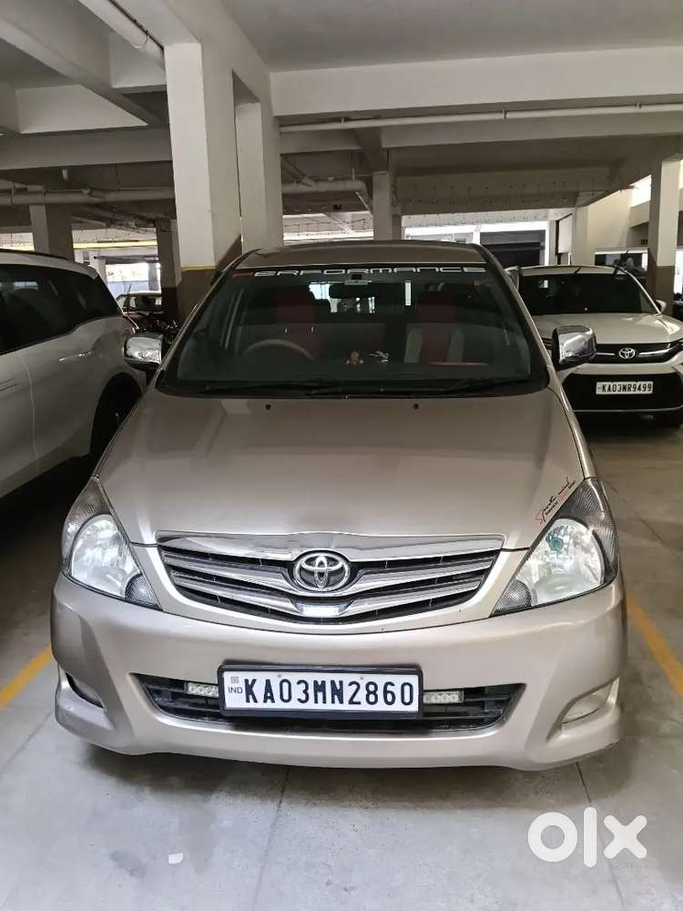 Toyota Innova 2.5 Vx 2010