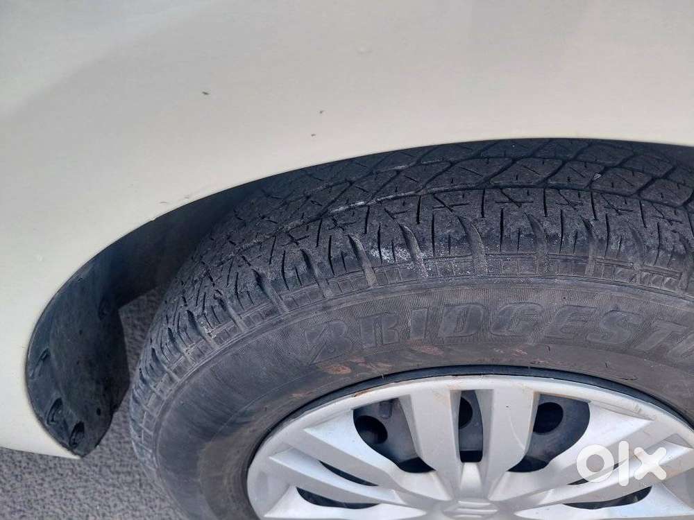 Maruti Suzuki Swift Dzire Amt Vdi, 2017, Diesel