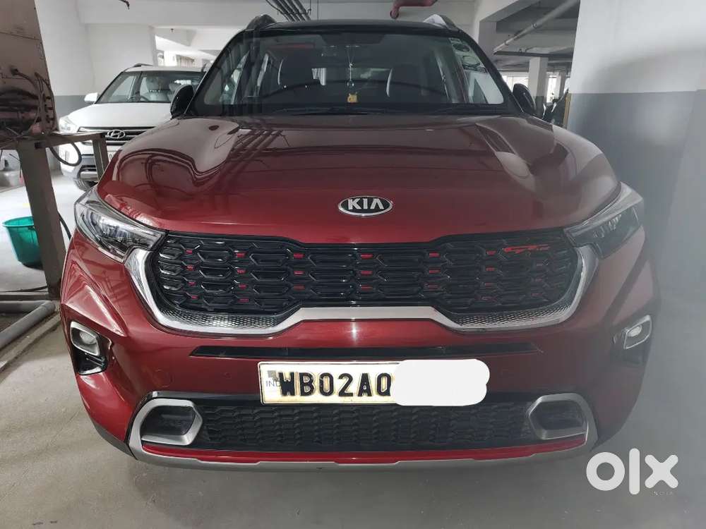 Single-owner Kia Sonet Top-variant Gtx+ Petrol 7-speed Dct Automatic.