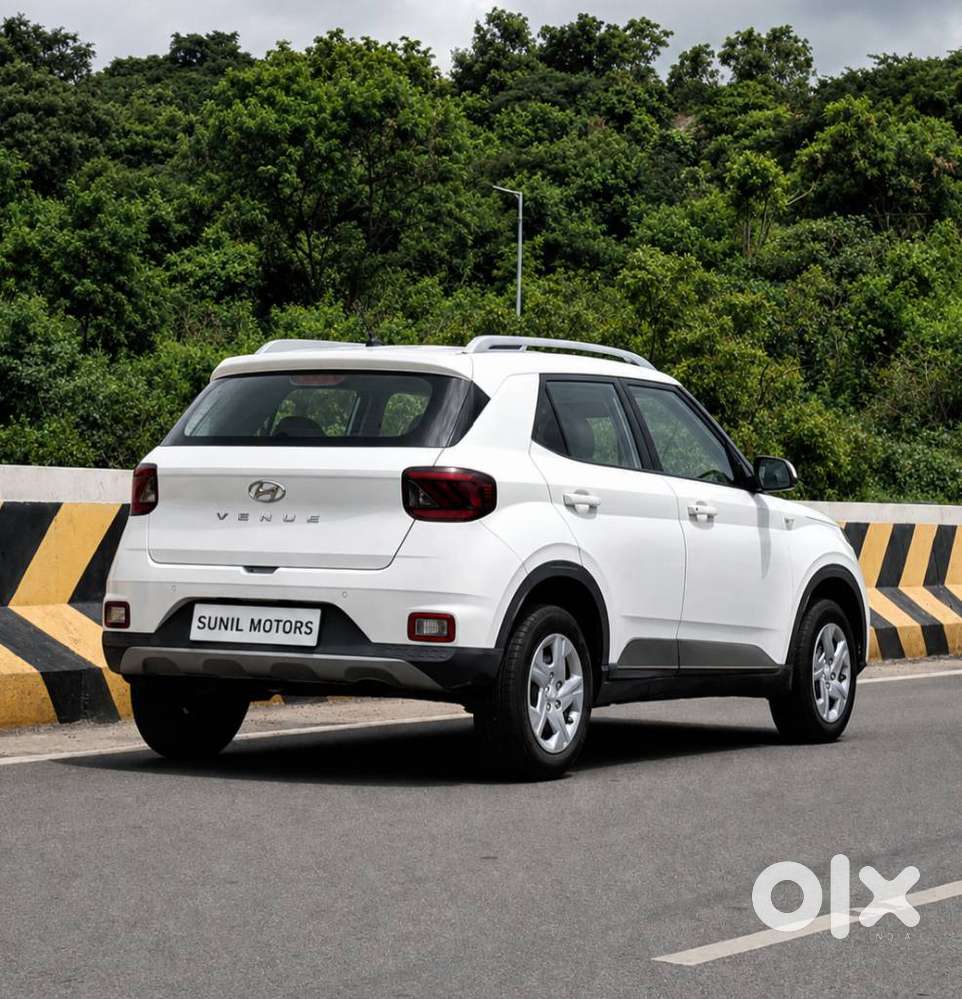 Hyundai Venue S Diesel, 2021, Diesel